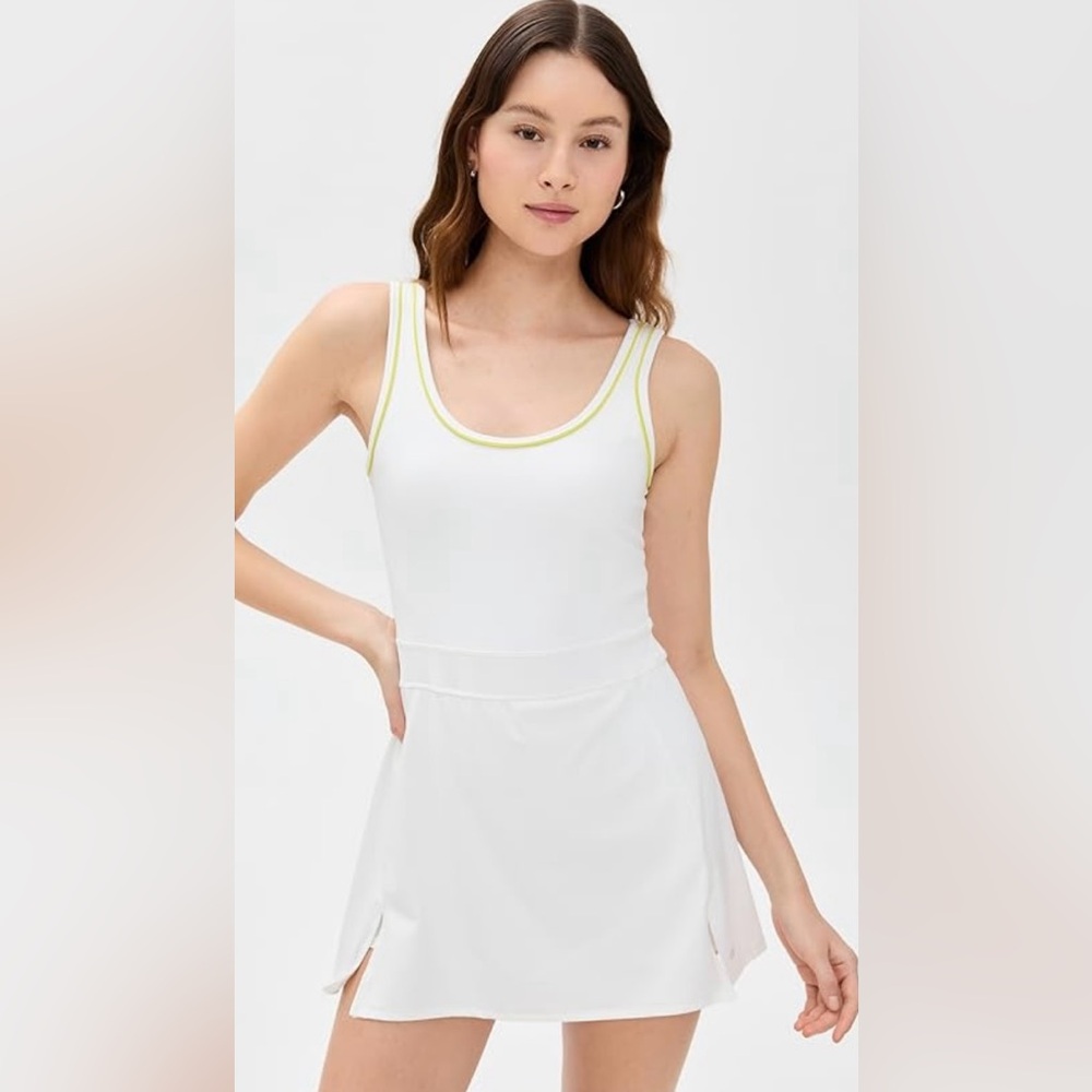 Martina Rigor Dress With Piping
Splits59 In: White/Chartuse